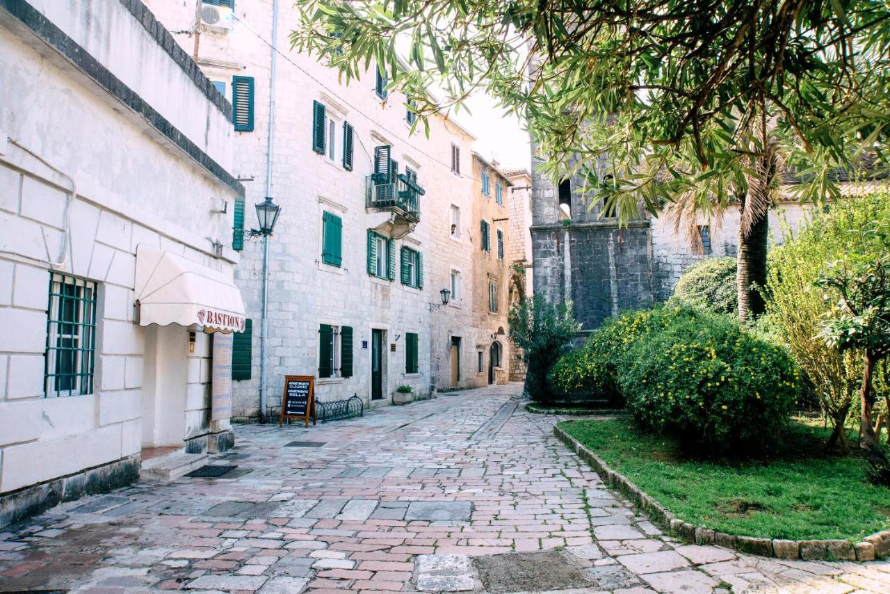 D & Sons Apartments Kotor Bagian luar foto