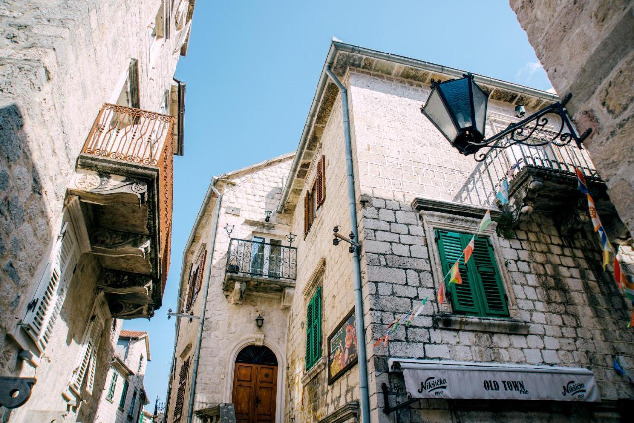 D & Sons Apartments Kotor Bagian luar foto