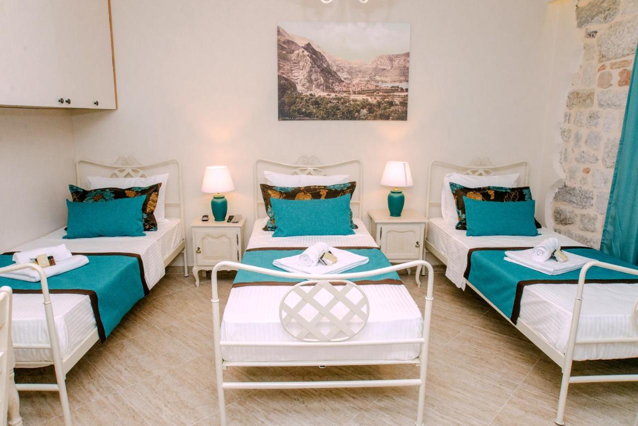 D & Sons Apartments Kotor Bagian luar foto