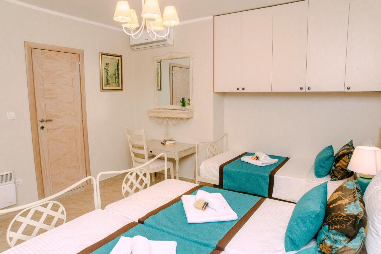 D & Sons Apartments Kotor Bagian luar foto